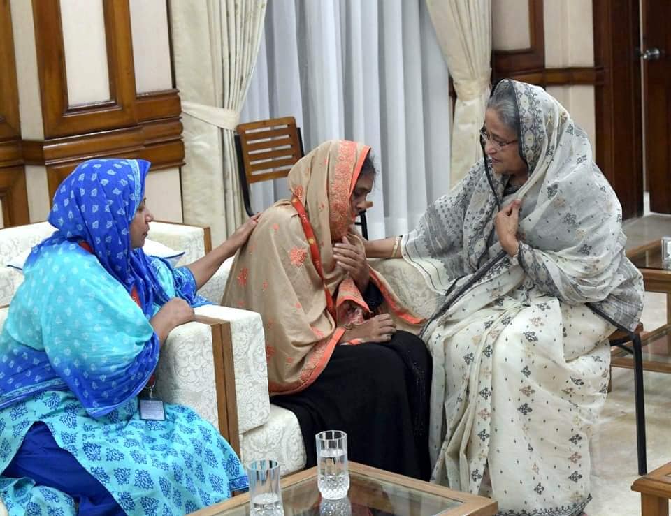 আবরার হত্যাকারীদের সর্বোচ্চ শাস্তি নিশ্চিতের আশ্বাস প্রধানমন্ত্রীর আবরার হত্যাকারীদের সর্বোচ্চ শাস্তি নিশ্চিতের আশ্বাস প্রধানমন্ত্রীর