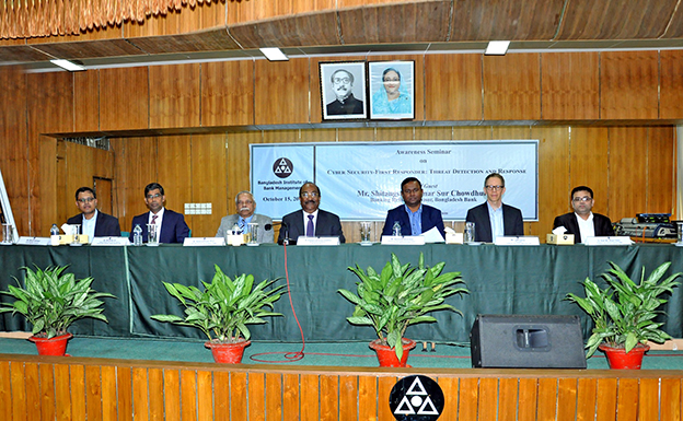 ব্যবহারকারীর অসর্তকতায় সাইবার হামলা হচ্ছে