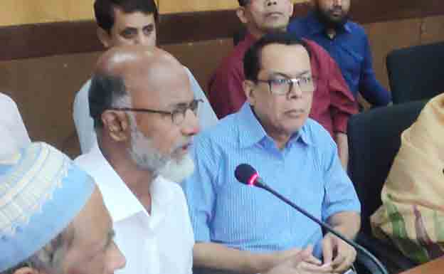 চিকিৎসায় সন্তুষ্ট খালেদা জিয়া: বিএসএমএমইউ পরিচালক