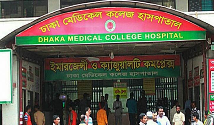 কাকরাইলে মাইক্রোবাসচাপায় পরিচ্ছন্নতা কর্মী নিহত কাকরাইলে মাইক্রোবাসচাপায় পরিচ্ছন্নতা কর্মী নিহত
