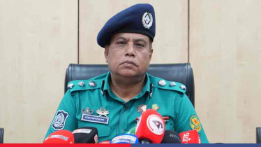 ‘ককটেল বিস্ফোরণের ঘটনায় অবশ্যই নাসীরুদ্দীনকে জিজ্ঞাসাবাদ করা উচিত’ ‘ককটেল বিস্ফোরণের ঘটনায় অবশ্যই নাসীরুদ্দীনকে জিজ্ঞাসাবাদ করা উচিত’