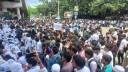 ছয় দফা দাবিতে সাতরাস্তা মোড়ে কারিগরি শিক্ষার্থীদের সড়ক অবরোধ