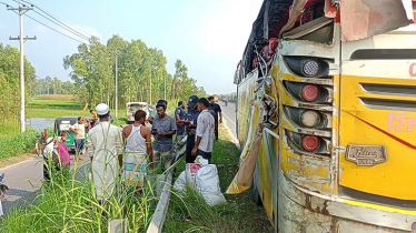 টাঙ্গাইলে বাস-ট্রাক সংঘর্ষে নারীসহ নিহত ৩, আহত ১২