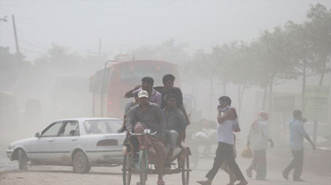 বায়ুদূষণে বিশ্বের ১২৫ শহরের তালিকায় শীর্ষ ৩ নম্বরে ঢাকা বায়ুদূষণে বিশ্বের ১২৫ শহরের তালিকায় শীর্ষ ৩ নম্বরে ঢাকা