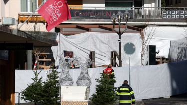 সুইজারল্যান্ডে স্কি রিজোর্টে বিস্ফোরণ: প্রায় ৪০ জনের প্রাণহানি