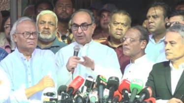 ‘হাদি আমার সন্তান সমতুল্য, গুলিবিদ্ধ হওয়াও মানসিক আঘাত পেয়েছি’