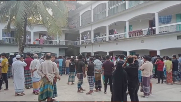 নোয়াখালীতে মাদরাসায় ঘুমন্ত ছাত্রকে গলা কেটে হত্যা  নোয়াখালীতে মাদরাসায় ঘুমন্ত ছাত্রকে গলা কেটে হত্যা