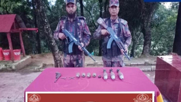 টেকনাফে বিজিবির অভিযানে অস্ত্র, গুলি, মর্টারশেল ও গ্রেনেড উদ্ধার
