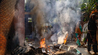 সুধা সদন থেকে যুবকের ঝুলন্ত লাশ উদ্ধার সুধা সদন থেকে যুবকের ঝুলন্ত লাশ উদ্ধার