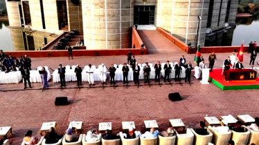 মন্ত্রী পদে শপথ নিলেন যারা মন্ত্রী পদে শপথ নিলেন যারা