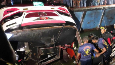 পদ্মায় বাসডুবিতে নিহত ২৬ জনের ১৮ জনই রাজবাড়ীর