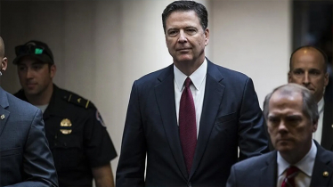 ফেসবুক পোস্ট, সাবেক এফবিআই পরিচালকের বিরুদ্ধে গ্রেপ্তারি পরোয়ানা