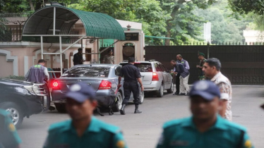 সাত দলের নেতাদের সঙ্গে বৈঠকে বসেছেন ড. মুহাম্মদ ইউনূস