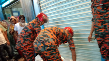 এক মোটরসাইকেলে চার আরোহী, প্রাইভেটকারের ধাক্কায় নিহত ৩ এক মোটরসাইকেলে চার আরোহী, প্রাইভেটকারের ধাক্কায় নিহত ৩