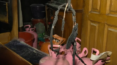 পুরান ঢাকায় এসি বিস্ফোরণে দগ্ধ ৩