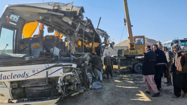 আফগানিস্তানে ট্রাক-মোটরসাইকেল-বাস সংঘর্ষ, নিহত ৭১ আফগানিস্তানে ট্রাক-মোটরসাইকেল-বাস সংঘর্ষ, নিহত ৭১