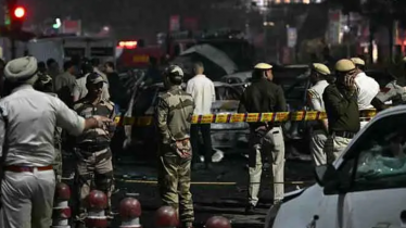 দিল্লিতে বিস্ফোরণকে সন্ত্রাসী হামলা হিসেবে ঘোষণা করল ভারত