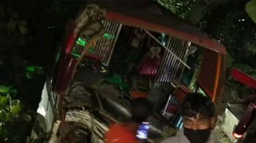 চট্টগ্রামে বাস-ট্রাক সংঘর্ষে শিশুসহ ৫ জন নিহত চট্টগ্রামে বাস-ট্রাক সংঘর্ষে শিশুসহ ৫ জন নিহত