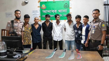 আদাবরে চাপাতিসহ ৬ ছিনতাইকারী গ্রেফতার