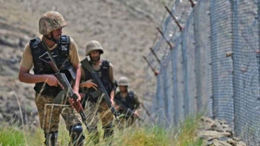 পাকিস্তানের হামলায় ২৩ আফগান সেনা নিহত পাকিস্তানের হামলায় ২৩ আফগান সেনা নিহত