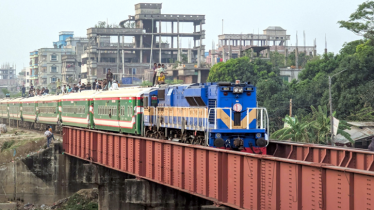 গাজীপুরে ট্রেনের নিচে কাটা পড়ে নানি-নাতনিসহ তিনজন নিহত