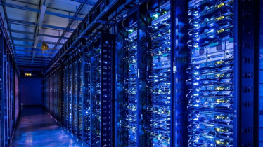 ৩০ হাজার সার্ভারে চলছে ফেসবুক