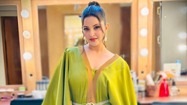 মেসির নাম শুনলেই হার্টবিট বেড়ে যায় পরীমণির