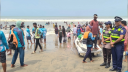 পর্যটকরা নোনা জলে ঈদ আনন্দে মাতোয়ারা