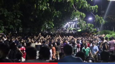 উপাচার্য পরিবর্তনের প্রতিবাদে চুয়েটে সর্বাত্মক শাটডাউন