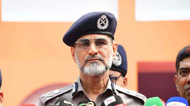 বাস কাউন্টারগুলোতে ভাড়ার চার্ট টানিয়ে রাখতে হবে: ডিএমপি কমিশনার