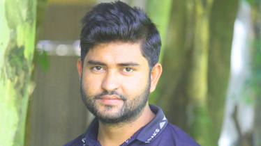 ব্যানার দেখেই `বাংলা নতুন ফন্ট` শিল্পী হয়ে উঠেছেন সখিপুরের ফরিদ