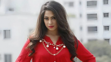 পপির শেষ সিনেমা ‘ডাইরেক্ট অ্যাটাক’ মুক্তি পেল ৩০ প্রেক্ষাগৃহে