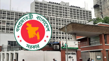 সচিবালয়ে অননুমোদিত প্রবেশে ৩ জনের জেল সচিবালয়ে অননুমোদিত প্রবেশে ৩ জনের জেল