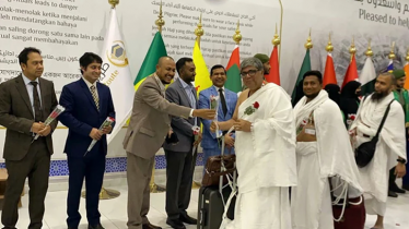 সৌদি আরব পৌঁছেছে বাংলাদেশের প্রথম হজ ফ্লাইট