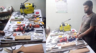 পাবনায় গোপন অস্ত্র কারখানার সন্ধান, আটক ২