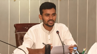 একাধিক পাসপোর্টধারীরাই ‘সেফ এক্সিট’ তালিকা করছে: আসিফ মাহমুদ