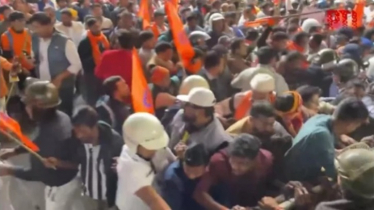 নয়াদিল্লির পর কলকাতায় বাংলাদেশ উপ-হাইকমিশনে ব্যারিকেড ভাঙার চেষ্টা