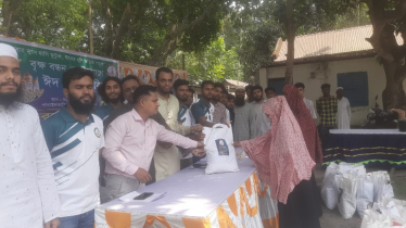 ভূঞাপুরে দুস্থদের মাঝে বৃক্ষ বন্ধনের ঈদ উপহার বিতরণ ভূঞাপুরে দুস্থদের মাঝে বৃক্ষ বন্ধনের ঈদ উপহার বিতরণ