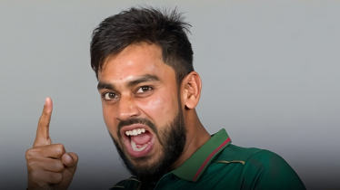 ত্রিমুখী নেতৃত্বে টাইগাররা: ওয়ানডেতে মিরাজের অভিষেক