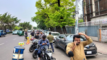 জ্বালানি তেলের তীব্র সংকটে রাজধানীর পাম্পে যানবাহনের দীর্ঘ সারি