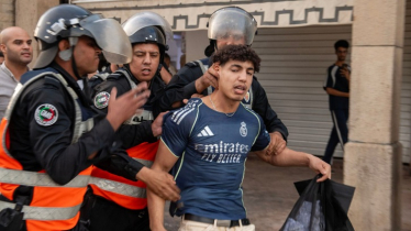 এবার জেন জি বিক্ষোভে উত্তাল মরক্কো, পুলিশের গুলিতে নিহত ২ এবার জেন জি বিক্ষোভে উত্তাল মরক্কো, পুলিশের গুলিতে নিহত ২