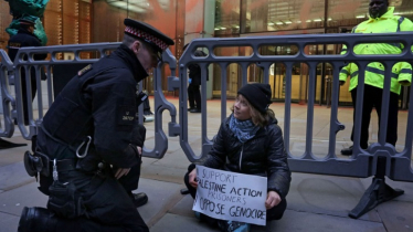 যুক্তরাজ্যে ফিলিস্তিন সমর্থন বিক্ষোভে গ্রেফতার গ্রেটা থুনবার্গ