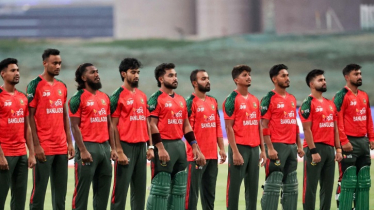 ভোটের আগেই মাঠে গড়াচ্ছে আড়াই কোটির টুর্নামেন্ট ‘অদম্য বাংলাদেশ’ ভোটের আগেই মাঠে গড়াচ্ছে আড়াই কোটির টুর্নামেন্ট ‘অদম্য বাংলাদেশ’