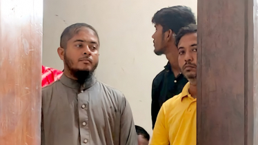 ‘৫ আগস্টে পুলিশ মেরে ঝুলিয়েছি’ ‘৫ আগস্টে পুলিশ মেরে ঝুলিয়েছি’