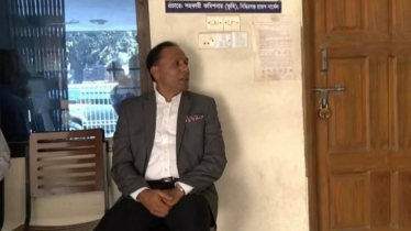 সিদ্ধিরগঞ্জে তালাবদ্ধ ভূমি অফিস, আধাঘণ্টা অপেক্ষায় প্রতিমন্ত্রী সিদ্ধিরগঞ্জে তালাবদ্ধ ভূমি অফিস, আধাঘণ্টা অপেক্ষায় প্রতিমন্ত্রী