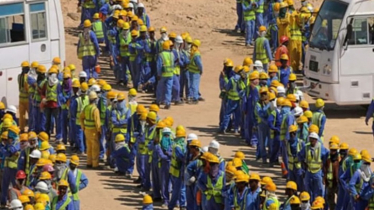 রণক্ষেত্র মধ্যপ্রাচ্য: হুমকির মুখে প্রবাসী শ্রমিকদের ভবিষ্যৎ রণক্ষেত্র মধ্যপ্রাচ্য: হুমকির মুখে প্রবাসী শ্রমিকদের ভবিষ্যৎ