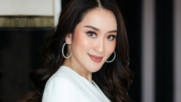 আদালতের রায়ে ক্ষমতাচ্যুত থাই প্রধানমন্ত্রী পেতংতার্ন