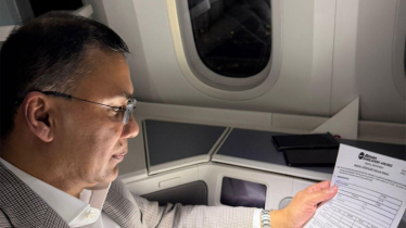 দেশে ফেরার বিমানে ফেসবুকে আবেগী বার্তা তারেক রহমানের