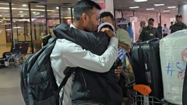 দুবাই থেকে দেশে ফিরলেন ১৮৯ বাংলাদেশি, দ্বিতীয় ফ্লাইট বিকেলে দুবাই থেকে দেশে ফিরলেন ১৮৯ বাংলাদেশি, দ্বিতীয় ফ্লাইট বিকেলে