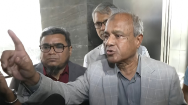 সিঙ্গাপুরে চিকিৎসাধীন হাদির জন্য দোয়া চাইলেন স্বরাষ্ট্র উপদেষ্টা